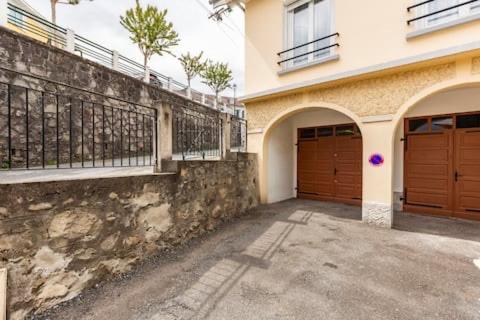 Maison Centre Ville + Garage 阿赫莱斯热莱斯加佐斯特 外观 照片